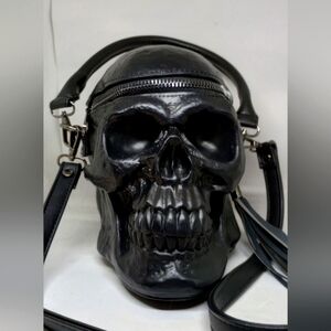 Killstar Gravedigger Skull Purse Black